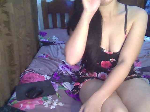 Simply_Amaya webcam