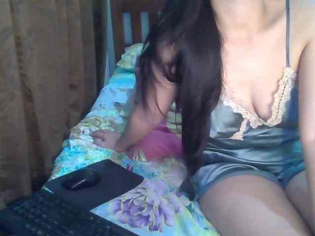 Simply_Amaya webcam