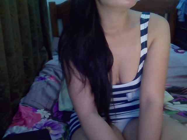 Simply_Amaya webcam