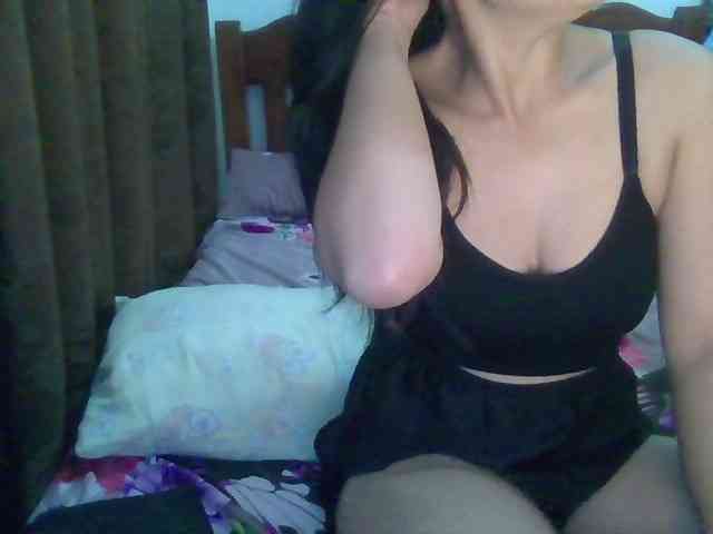 Simply_Amaya webcam