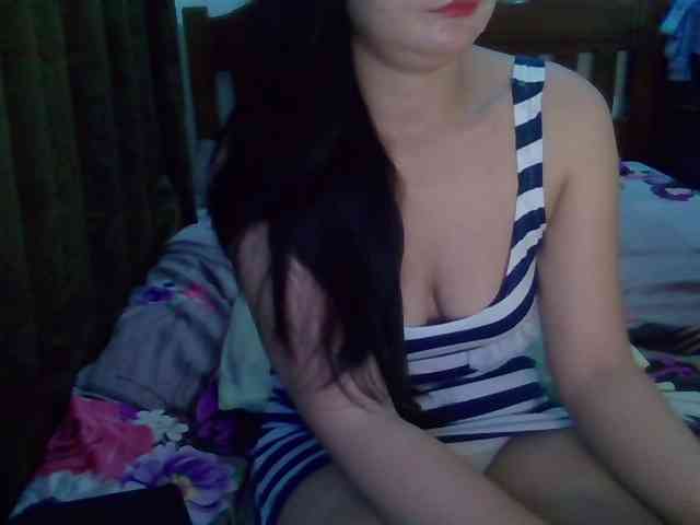 Simply_Amaya webcam