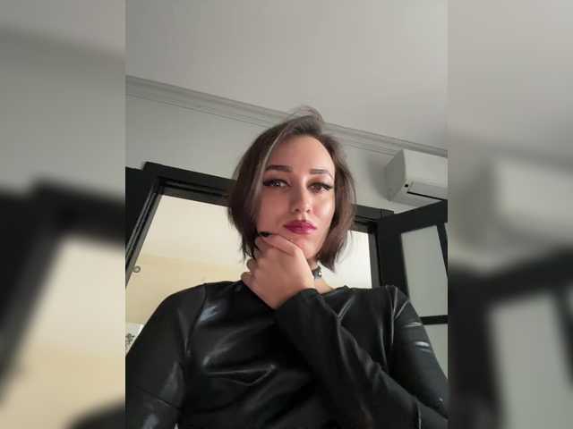 --SATIVA--'s BongaCams profile