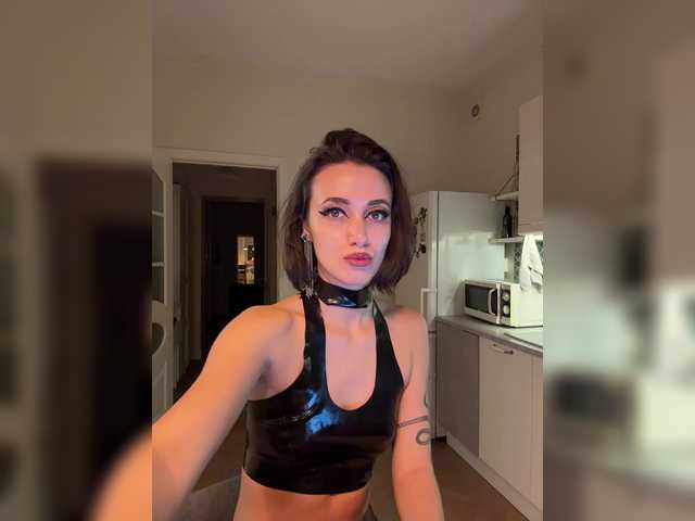 --SATIVA--'s BongaCams show and profile