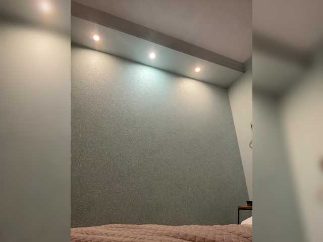 --SATIVA--'s BongaCams show and profile