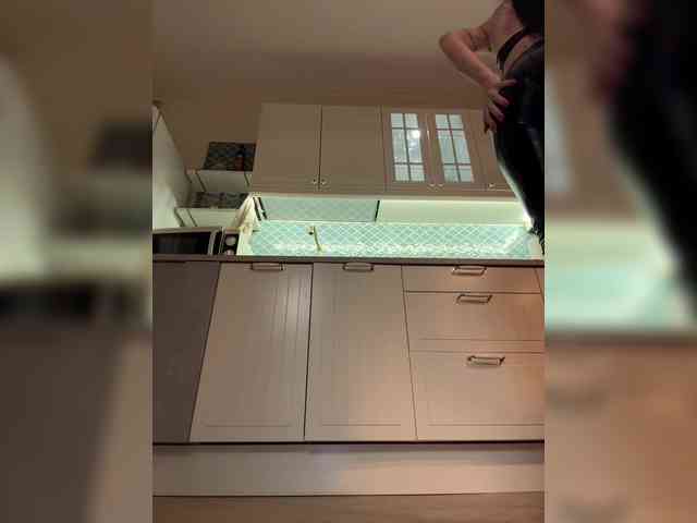 --SATIVA-- --SATIVA--