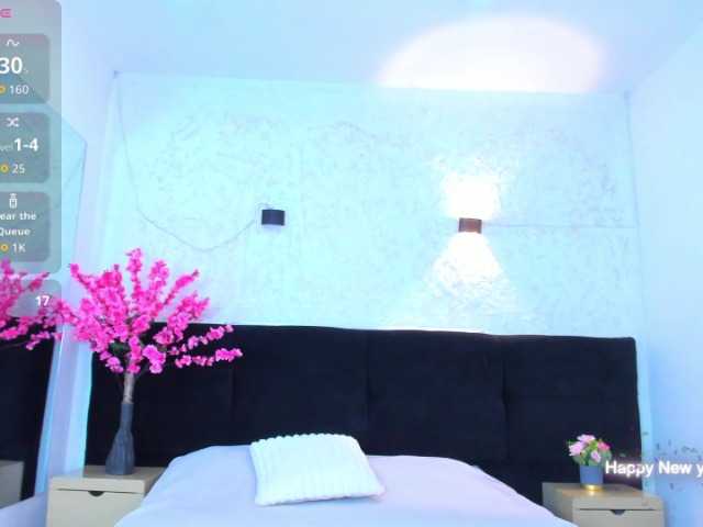 Shanon-mature live cam profile