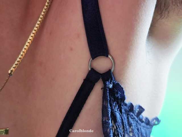 Charlotte-glasses's BongaCams show and profile