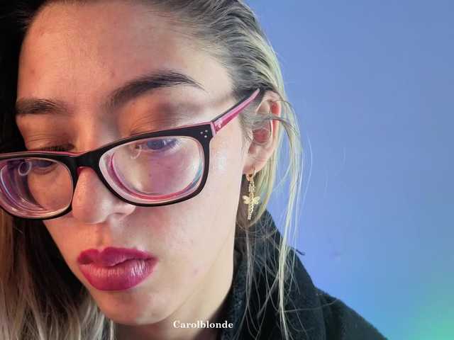 Charlotte-glasses's BongaCams show and profile