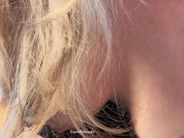 Charlotte-glasses's BongaCams show and profile