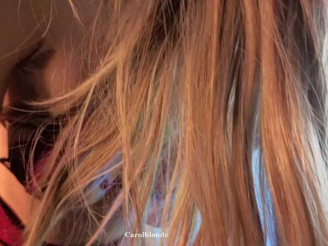 Charlotte-glasses's BongaCams show and profile