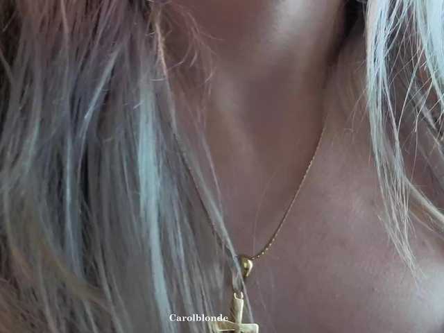 Charlotte-glasses's BongaCams show and profile