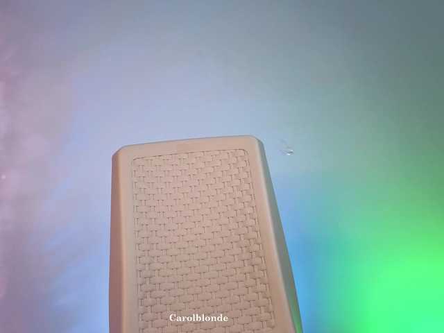 Charlotte-glasses's BongaCams show and profile