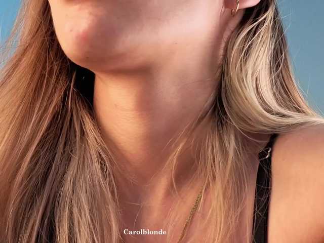 Charlotte-glasses's BongaCams show and profile