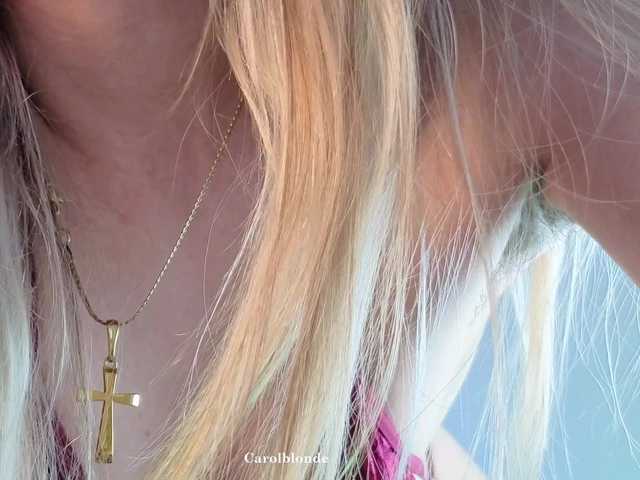 Charlotte-glasses's BongaCams show and profile