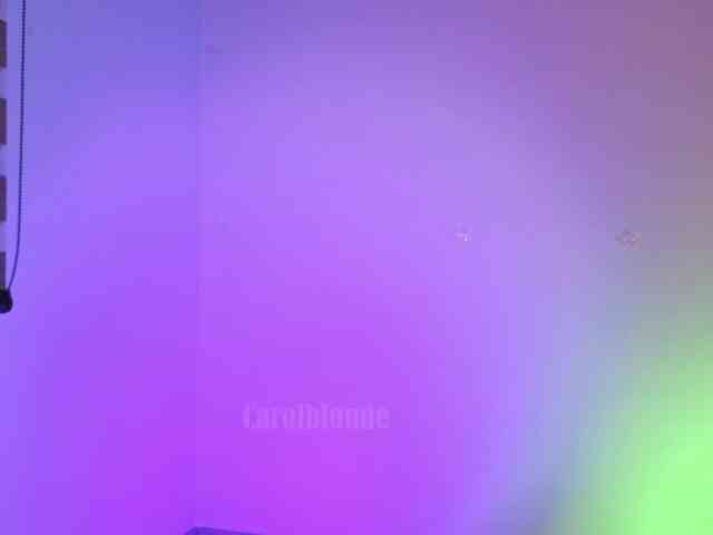 Carolblonde webcam