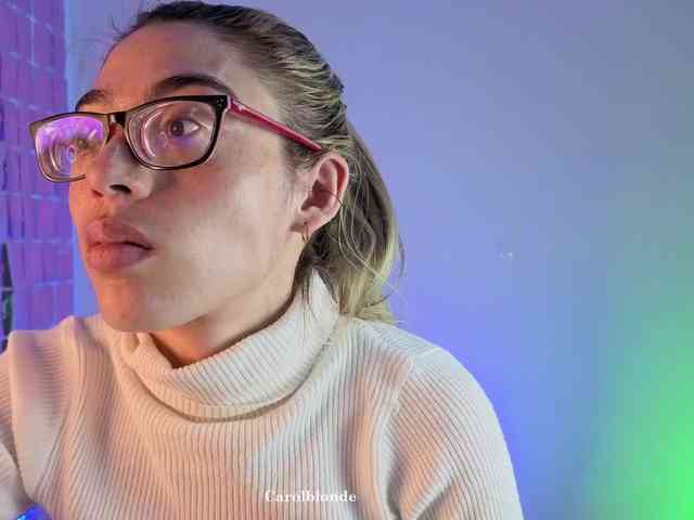 Charlotte-glasse... Live Webcam on BongaCams