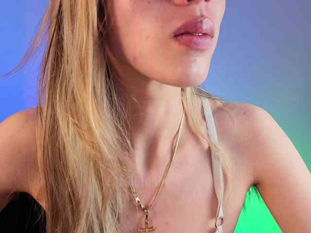 adult webcam sex Charlotte-glasses
