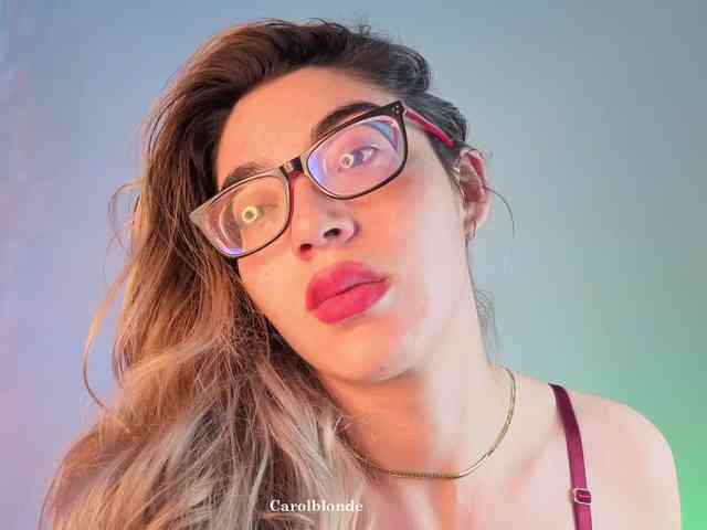 Charlotte-glasse... Live Webcam on BongaCams