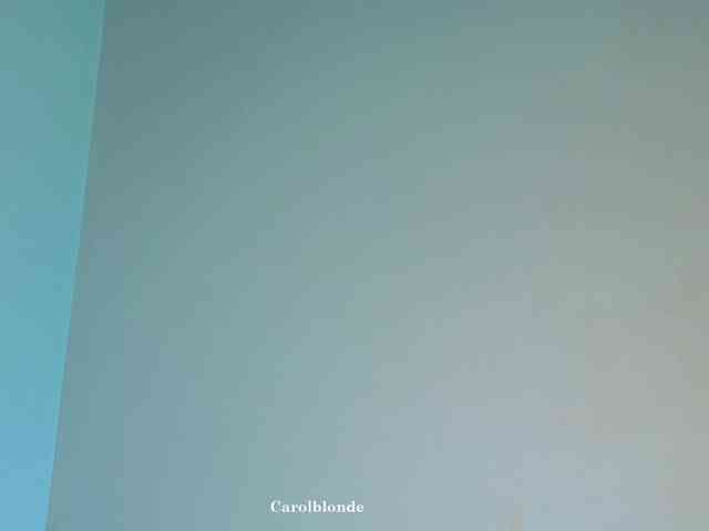 Carolblonde webcam