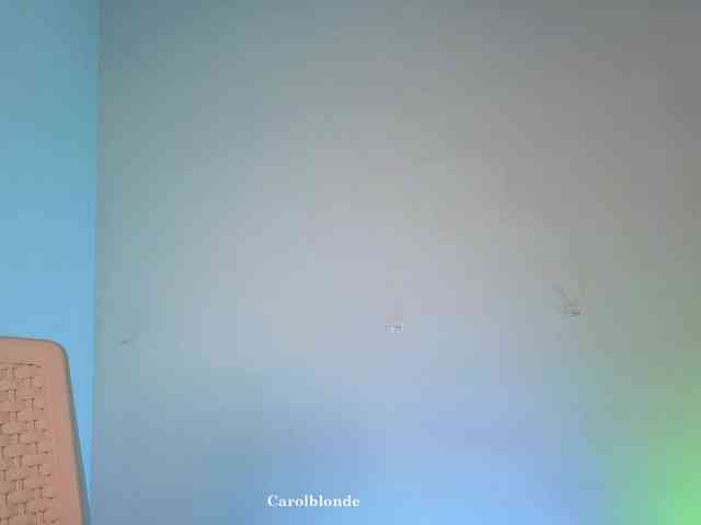 Carolblonde webcam