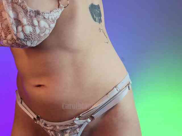 Carolblonde webcam