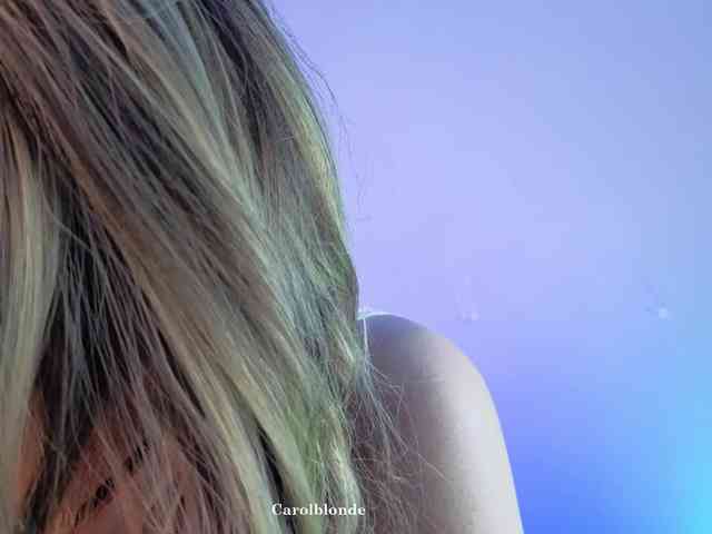 Carolblonde webcam