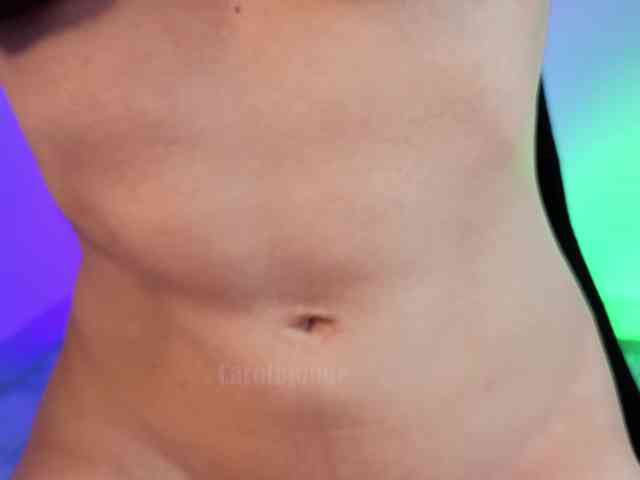 Carolblonde webcam