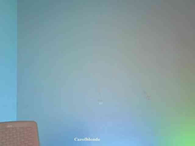 Carolblonde webcam