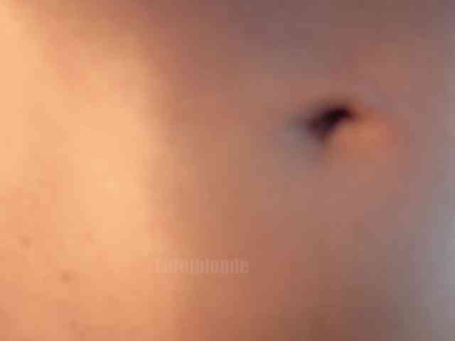 Carolblonde webcam