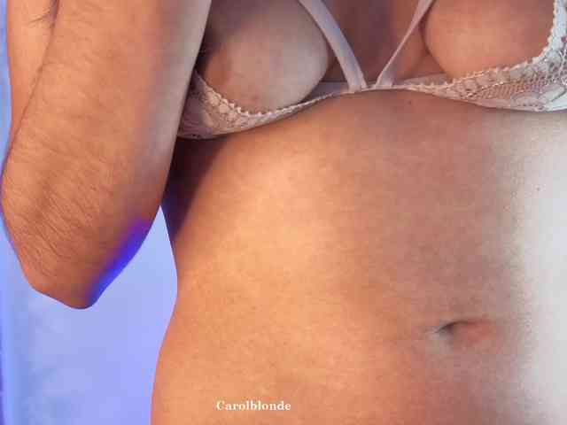 Charlotte-glasse... Live Webcam on BongaCams