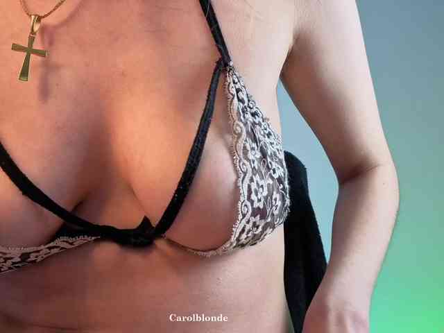 Charlotte-glasse... Live Webcam on BongaCams