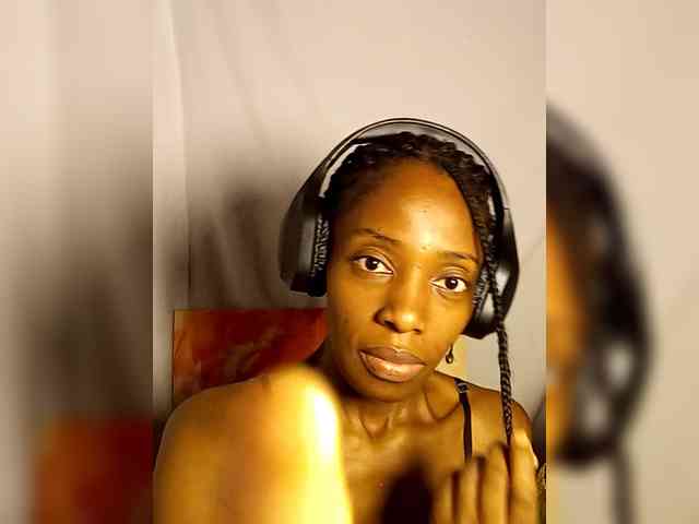 Cattyclaws webcam