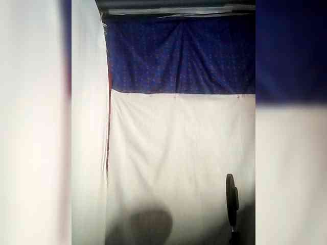 Cattyclaws webcam