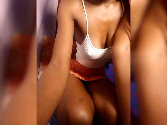 cattyclaws Live Webcam on BongaCams