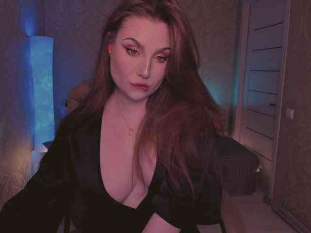 Esmeerrr Live Webcam on BongaCams