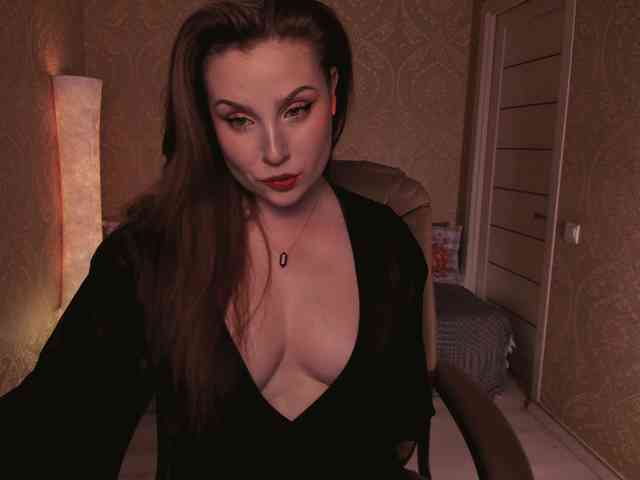 Esmeerrr Live Webcam on BongaCams