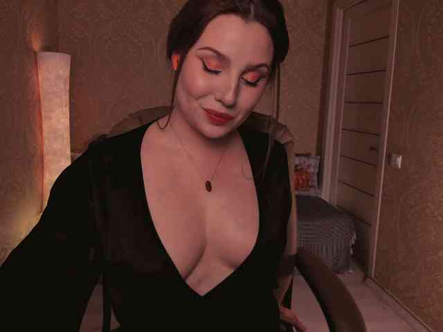 Esmeerrr Live Webcam on BongaCams