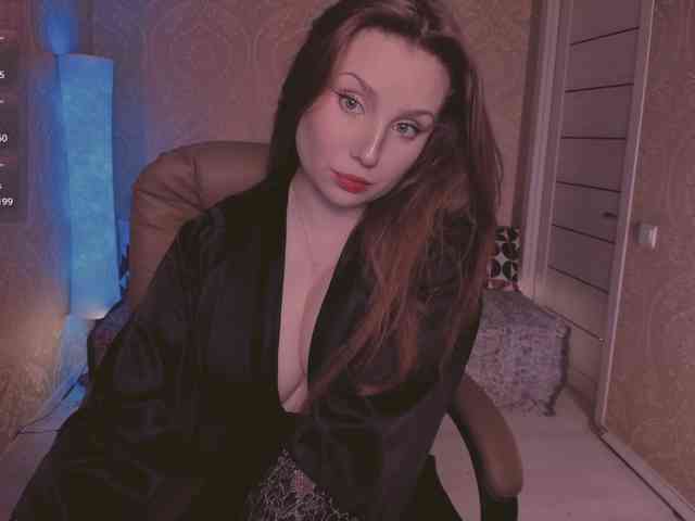 Esmeerrr Live Webcam on BongaCams