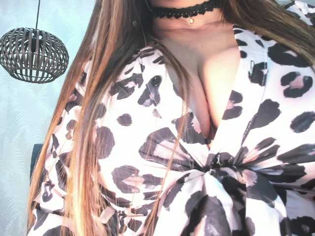  ArianaDiosa chat room