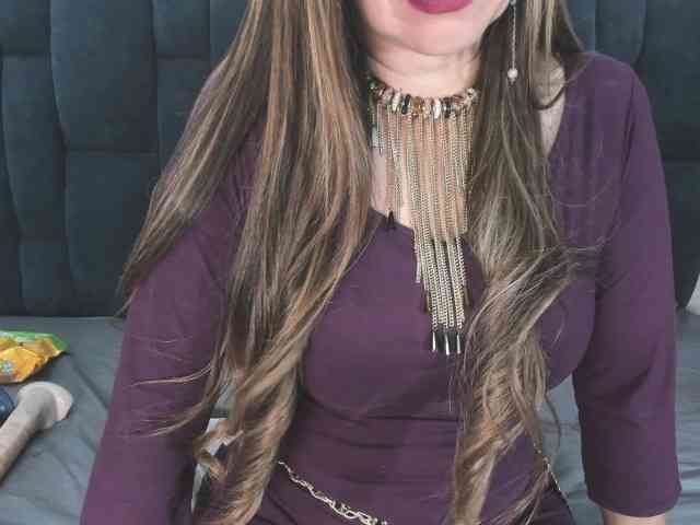 ArianaDiosa webcam