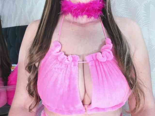 ArianaDiosa webcam