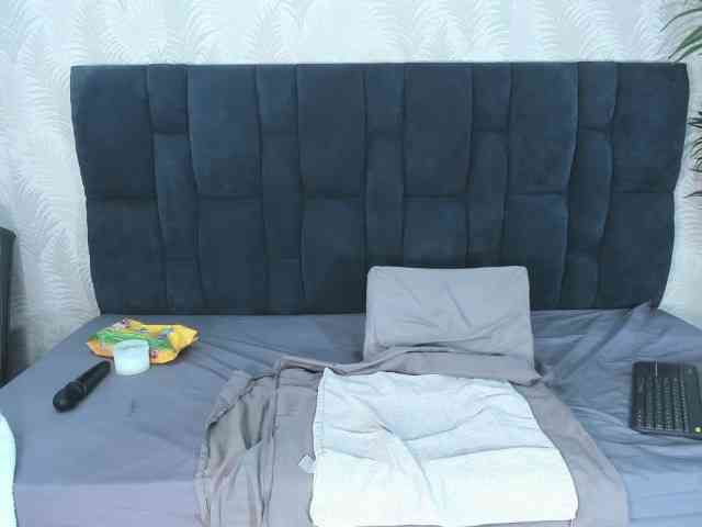ArianaDiosa webcam