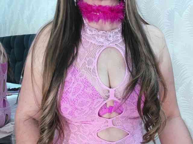 ArianaDiosa webcam