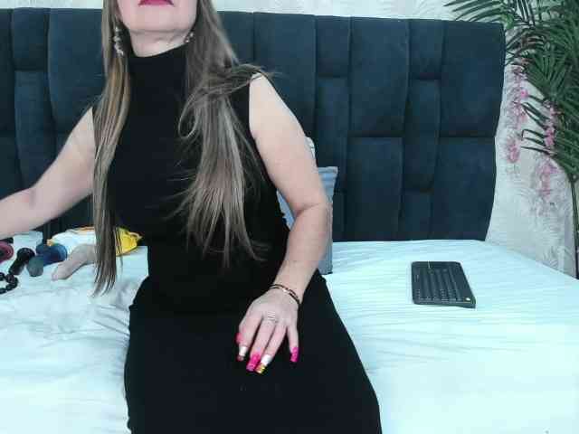 ArianaDiosa ArianaDiosa