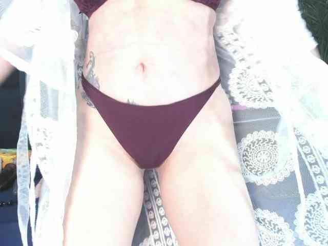 ArianaDiosa webcam