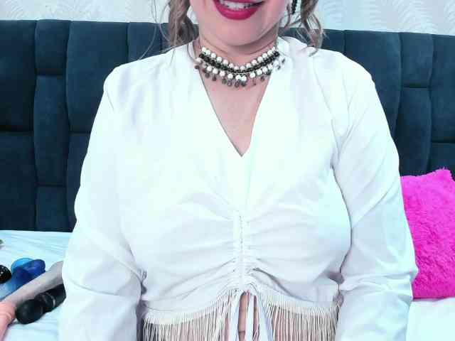 ArianaDiosa webcam