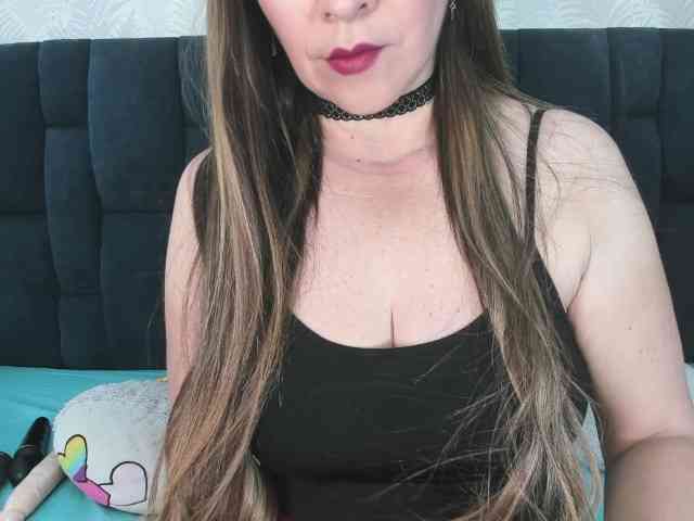 ArianaDiosa webcam