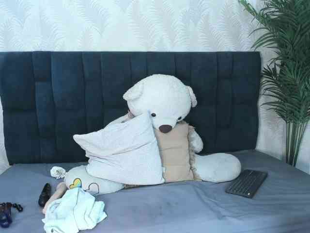 ArianaDiosa webcam