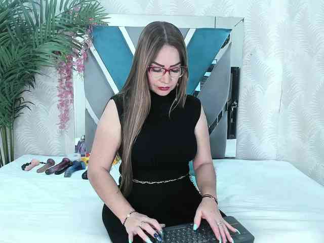 ArianaDiosa ArianaDiosa