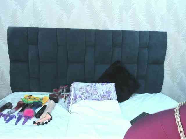 ArianaDiosa webcam